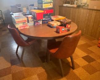 . . . cool Formica table and chairs