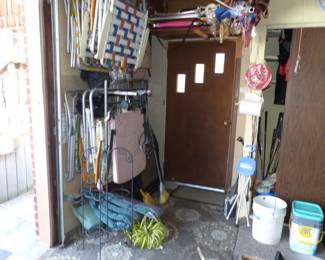 Garage!Loaded ! There Are Tools, Bike, Fishing Poles, Wheelchair And Lots Of Misc Items, Come Dig For Treasures!!
