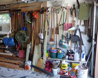 Garage!Loaded ! There Are Tools, Bike, Fishing Poles, Wheelchair And Lots Of Misc Items, Come Dig For Treasures!!