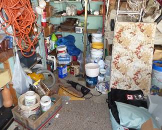 Garage!Loaded ! There Are Tools, Bike, Fishing Poles, Wheelchair And Lots Of Misc Items, Come Dig For Treasures!!