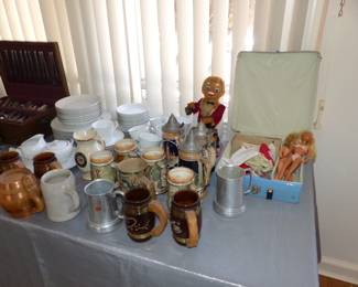 Vintage Barbie Dolls & Case, Bric-A-Brac