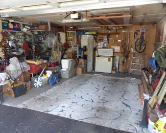 Garage!Loaded ! There Are Tools, Bike, Fishing Poles, Wheelchair And Lots Of Misc Items, Come Dig For Treasures!!