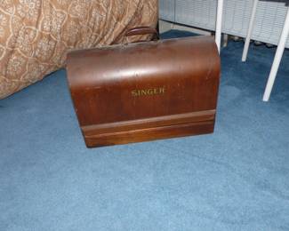 Vintage Singer Sewing Machine