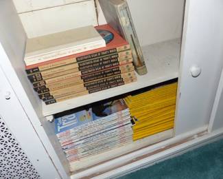 Magazines & Books
