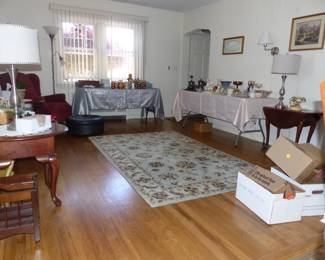 Bric-A-Brac, Coffee & Side Tables