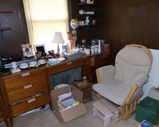 Glider, Bric-A-Brac, Misc items