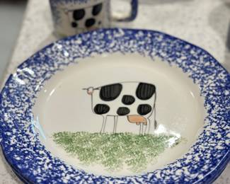  Molly Dallas rustic cow spongeware plates & matching mug 