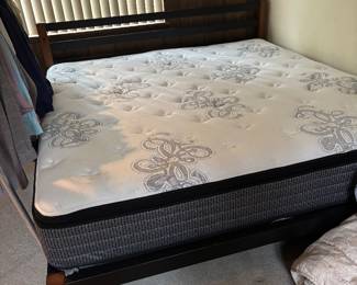 King platform bed frame 