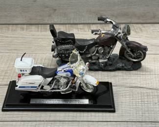 COLLECTIBLE MOTORCYCLE FIGURINES MAISTO HARLEY DAVIDSON ROAD KING CALIFORNIA HIGHWAY PATROL