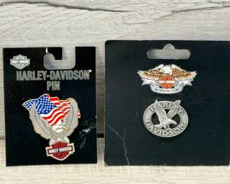 HARLEY DAVIDSON PINS AMERICAN EAGLE & FLAG
