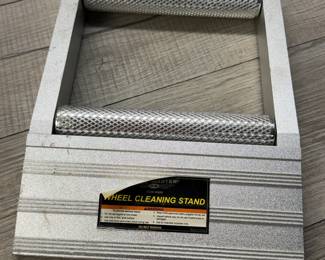 WHEEL CLEANING STAND HAUL MASTER