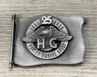 HOG HARLEY OWNERS GROUP 25TH ANNIVERSARY FLAG MEDALLION