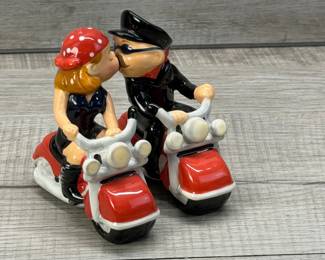 WESTLAND KISSING BIKER COUPLE SALT & PEPPER SHAKER SET