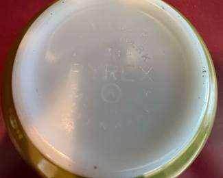 Pyrex Verde Mixing Bowls - Avocado Green