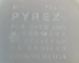 Pyrex "Homestead" Pattern Mixing Bowls