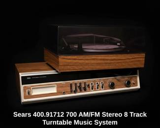 Sears . AM or FM Stereo Track Turntable Music System
