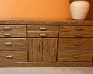 Broyhill Style Oak Dresser