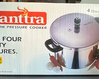 Mantra Aluminum Pressure Cooker 4 Quarts