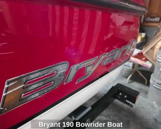 Bryant Bowrider Boat third image