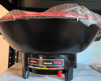 West Bend Electric Wok Model 79525