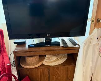 Entertainment Cabinet, LG Tv