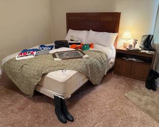 Women's Shoes, Sealy Posturepedic Queen Mattress  