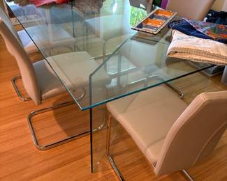 Mid-Mod glass table with chrome and vinyl side chairs - excellent condition