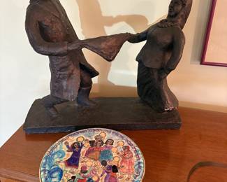 Another view of the Judaica bronze