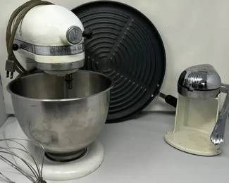 Kitchen Aid K45SS Mixer and JuiceoMat