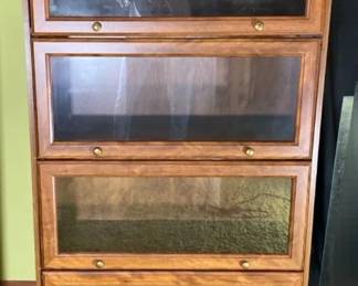 006 Barrister Bookcase With Four Glass Door Shelves