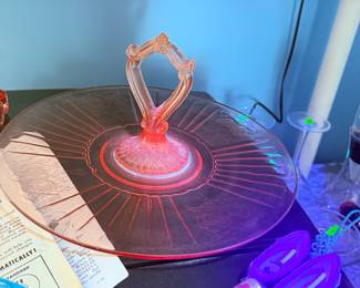 Selenium glow glass - pink depression 