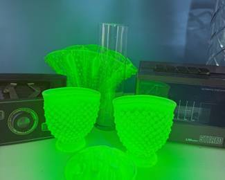 Uranium Glass Hobnail Fenton 
