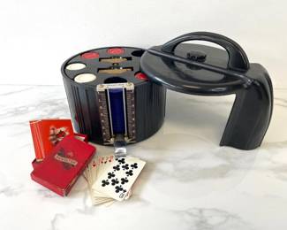 Lot 6420  Vintage 1940s Art Deco CountRite Bakelite Poker Chip Caddy