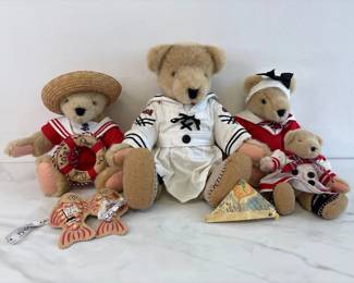 Lot 6458  Vintage Vanderbear Family  All Paws on Deck Toys