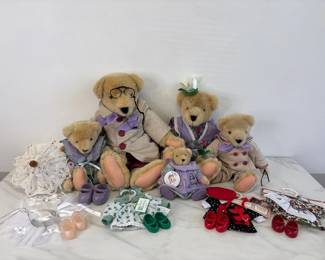 Lot 6470  Vintage Vanderbear Family 3 Clawed Monet Toys Accessories