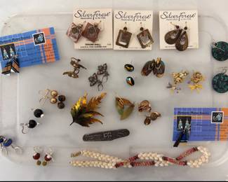 Lot 6148  Costume Jewelry