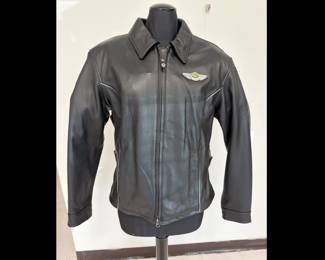 Lot 6123  Harley Davidson 100th Anniversary Womens XL Leather Jacket