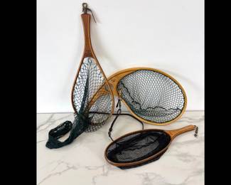 Lot 6572  Vintage Handcrafted Fly Fishing Nets  Orvis Stevens Sperrey