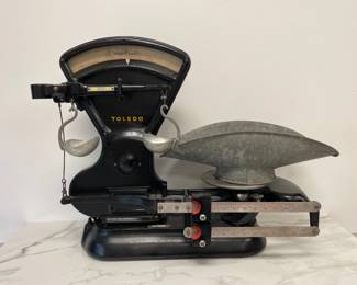 Lot 1513  Antique Toledo No Springs  Honest Weight 40lb Max Industrial Commercial Scale