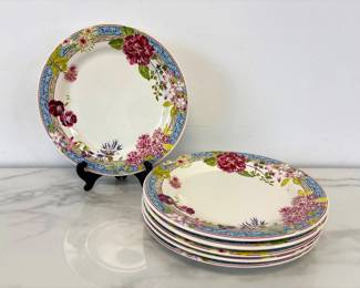 Lot 6556  French Gien Millefleurs Plates by Isabelle de Borchgrave