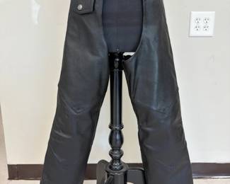Lot 6124  Harley Davidson Black Leather Chaps  Womens Medium