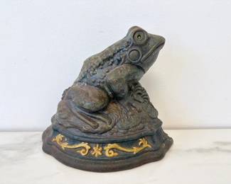 Lot 6490  Wright Studios Cast Iron Frog Toad Door Stop