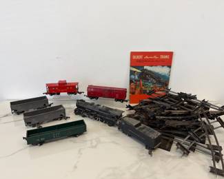 Lot 6497  Vintage Gilbert American Flyer Toy Trains Tracks