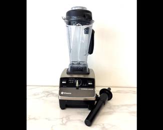 Lot 6518  Vitamix Professional Series 500 Mixer