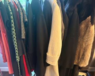 Women's clothing, coats and furs