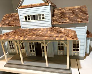 Doll house 
