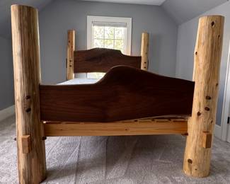 Log queen poster bed - hand-made 