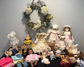 Madame Alexander dolls 
