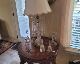 Vintage Crystal Chandelier Table Lamp, Antique French Louis XV Style Walnut and Marquetry Inlais Round Table