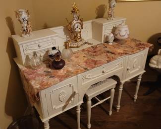 Vintage French-Style Vanity Table